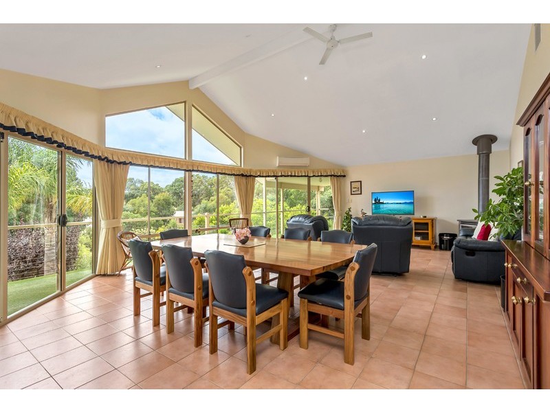 146 Pine Road, Woodcroft SA 5162