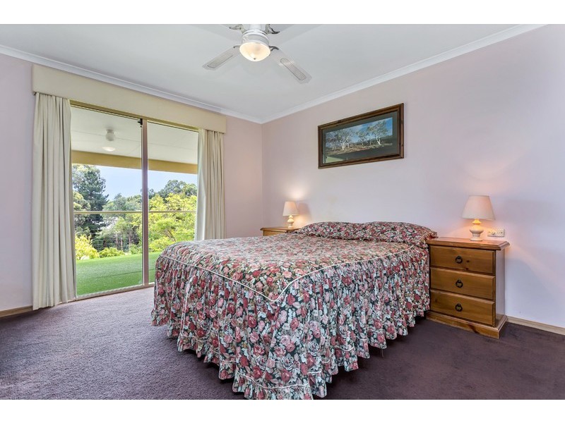 146 Pine Road, Woodcroft SA 5162