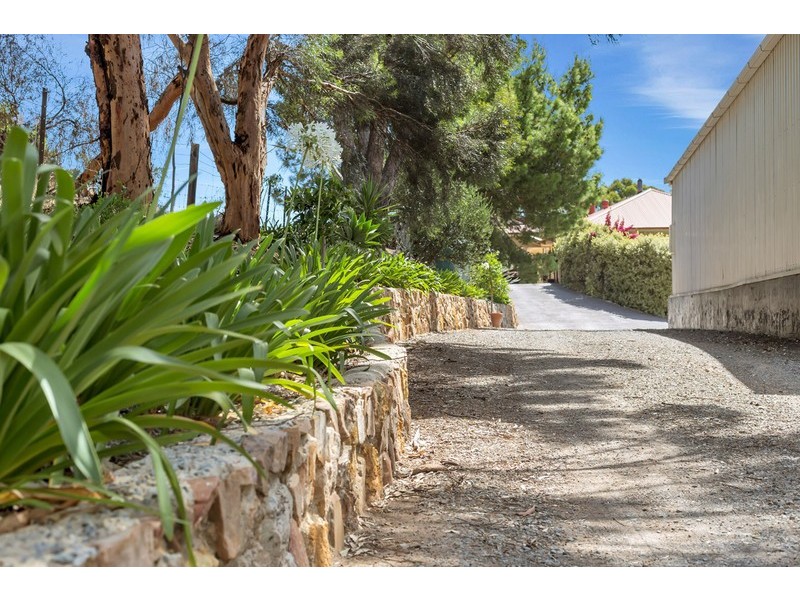 146 Pine Road, Woodcroft SA 5162