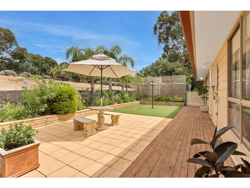 146 Pine Road, Woodcroft SA 5162