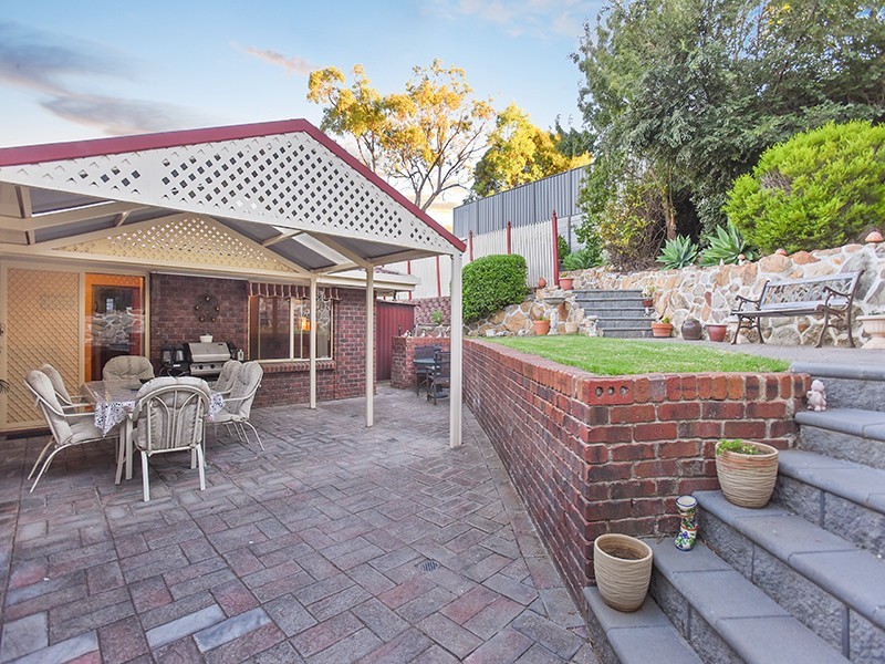 12 Minerva Grove, Happy Valley SA 5159