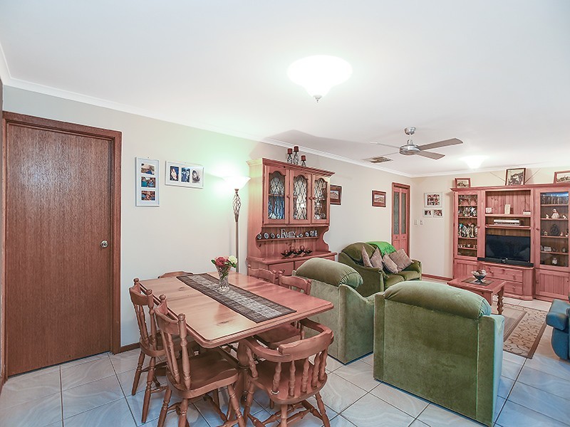 12 Minerva Grove, Happy Valley SA 5159