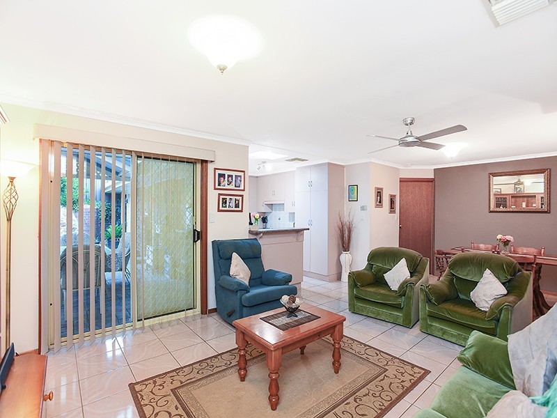 12 Minerva Grove, Happy Valley SA 5159