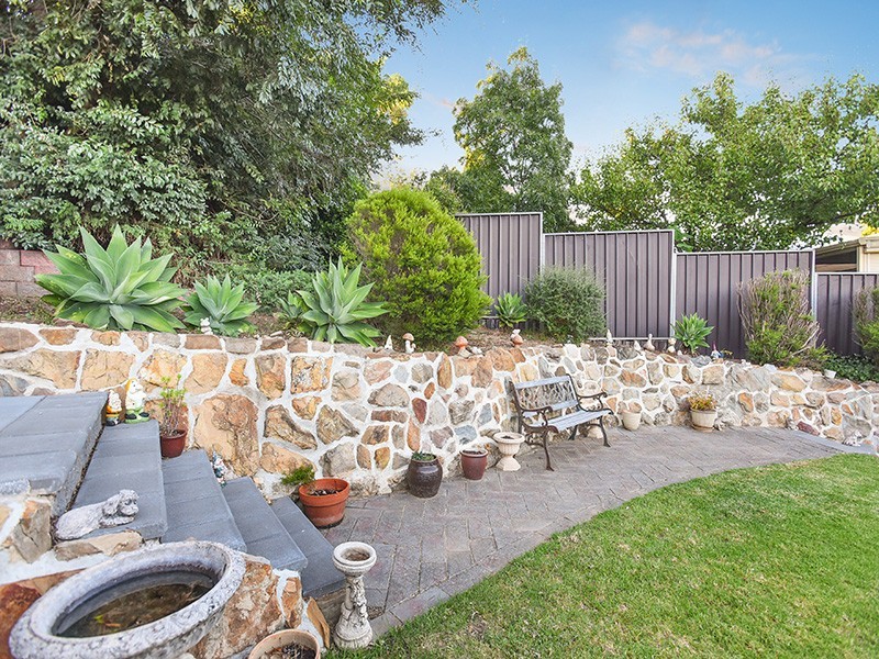 12 Minerva Grove, Happy Valley SA 5159