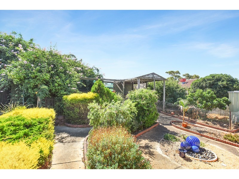 3 Mallow Street, O’sullivan Beach SA 5166
