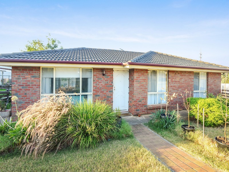 1 Domain Street, Moana SA 5169