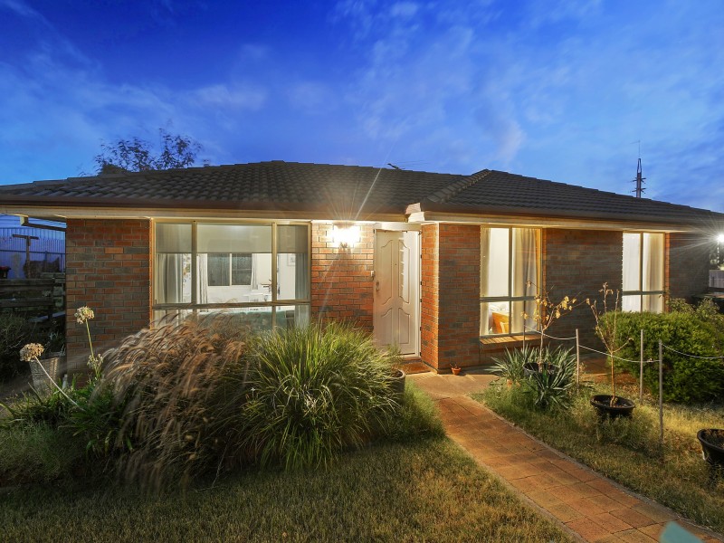 1 Domain Street, Moana SA 5169