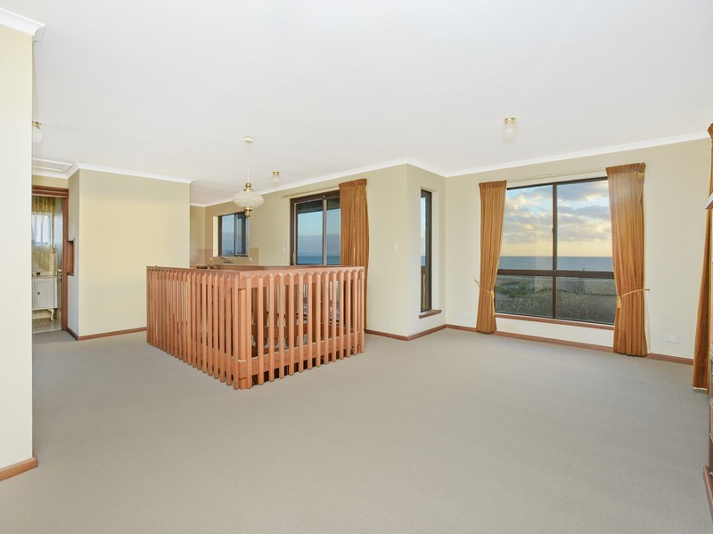 196 Esplanade, Port Noarlunga South SA 5167