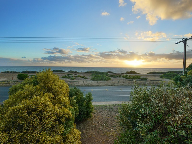 196 Esplanade, Port Noarlunga South SA 5167