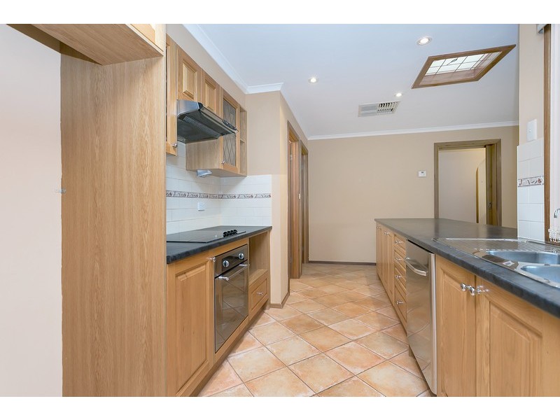 10 Sea Eagle Crescent, Seaford Rise SA 5169
