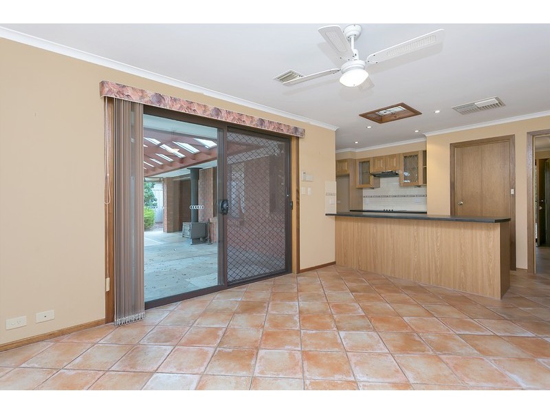 10 Sea Eagle Crescent, Seaford Rise SA 5169