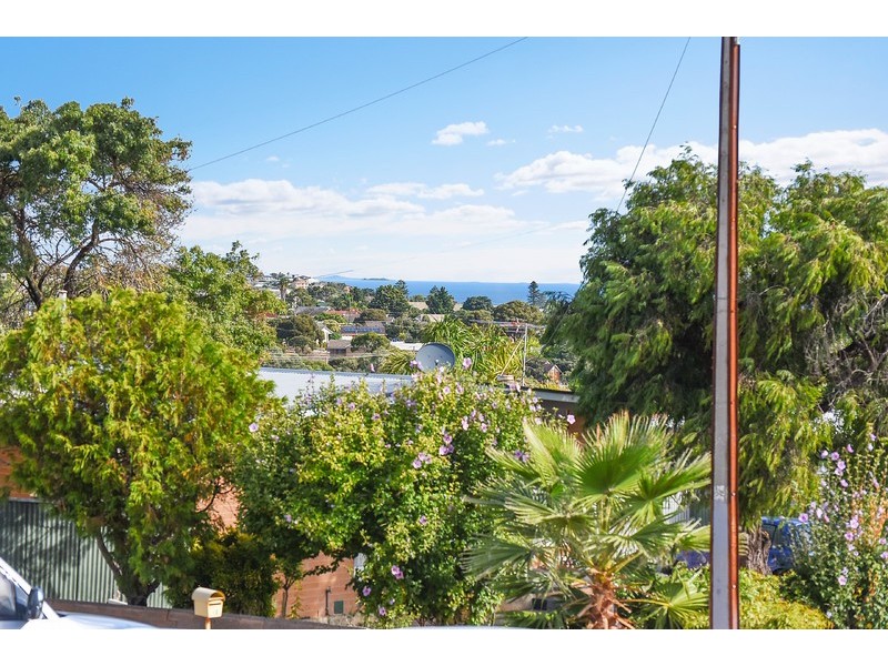13 Woocalla Street, O’sullivan Beach SA 5166