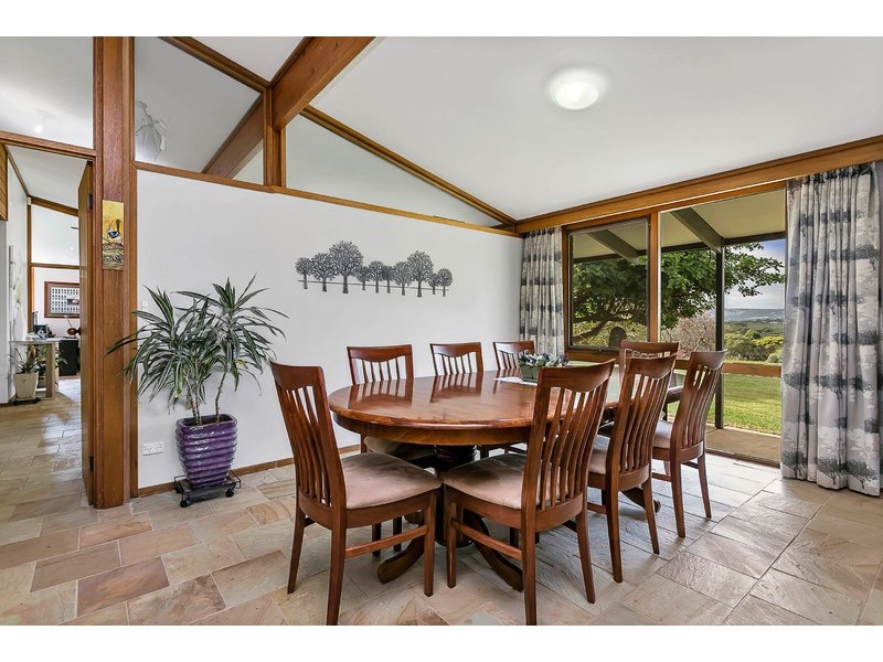 52 Seaview Road, Mclaren Vale SA 5171