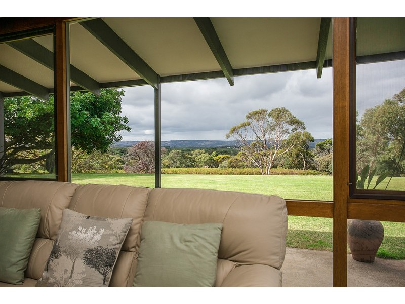 52 Seaview Road, Mclaren Vale SA 5171