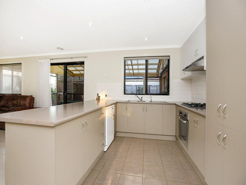 4 Bluepoint Way, Aldinga Beach SA 5173