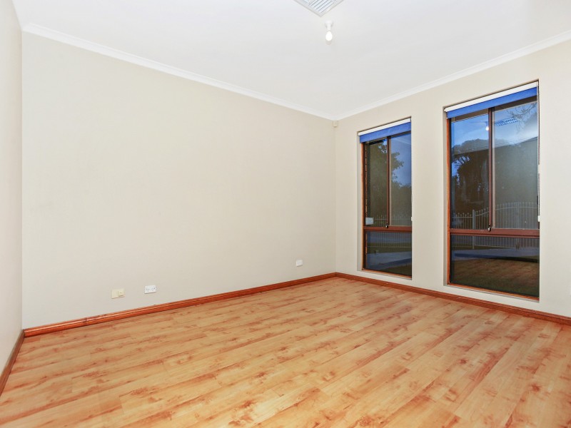 6 Kingsbridge Drive, Morphett Vale SA 5162