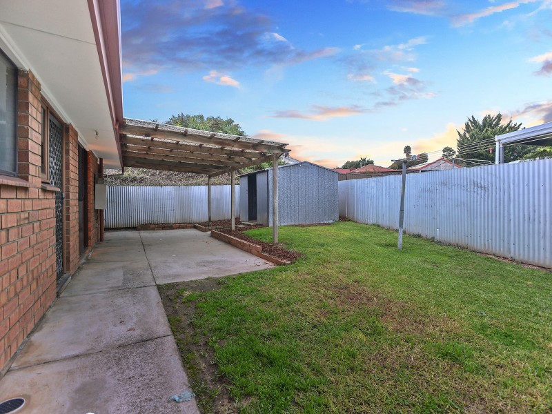 6 Kingsbridge Drive, Morphett Vale SA 5162