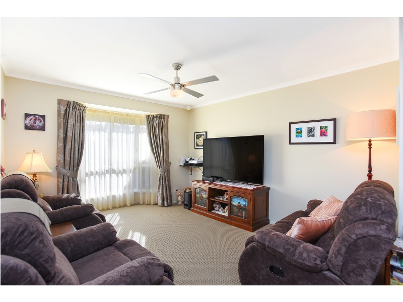 10 Port Royal Court, Seaford Rise SA 5169
