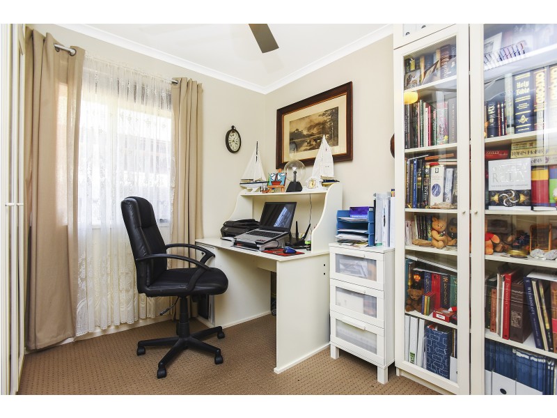 10 Port Royal Court, Seaford Rise SA 5169