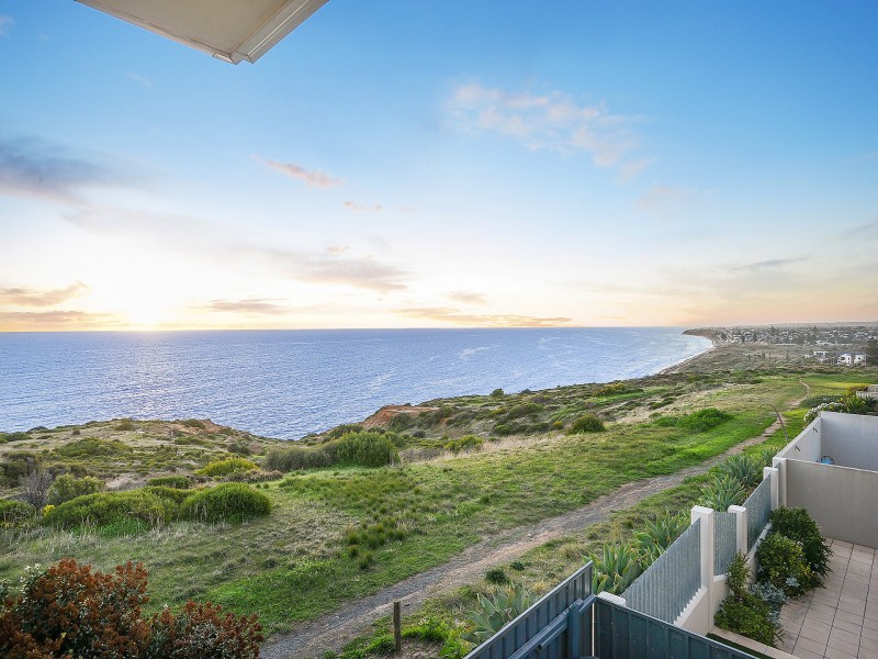 24 Maidencombe Drive, Moana SA 5169