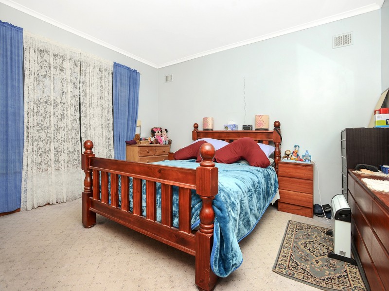 9 Atkins Crescent, Morphett Vale SA 5162