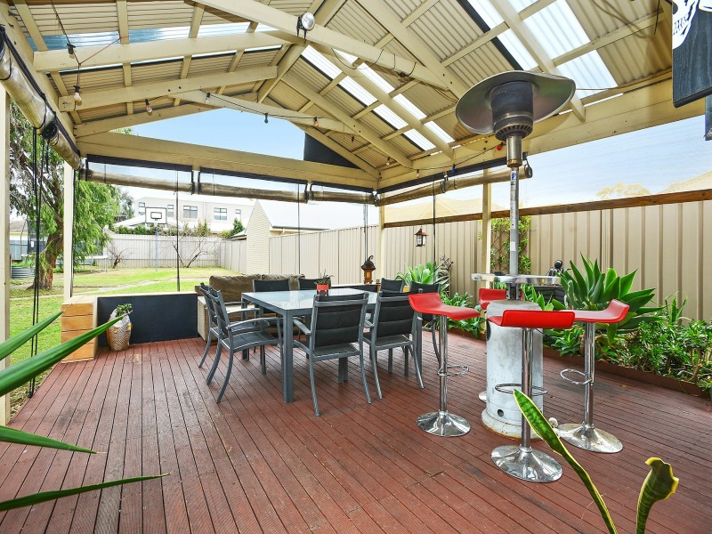 9 Second Avenue, Ascot Park SA 5043