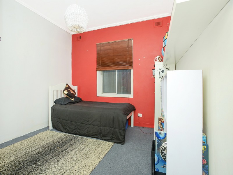 9 Second Avenue, Ascot Park SA 5043