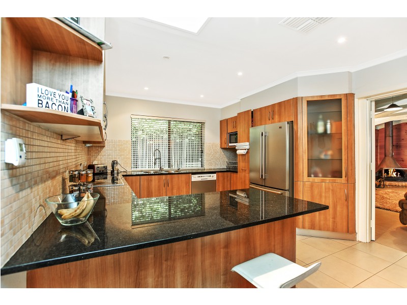 54 Carbenet Drive, Hackham SA 5163