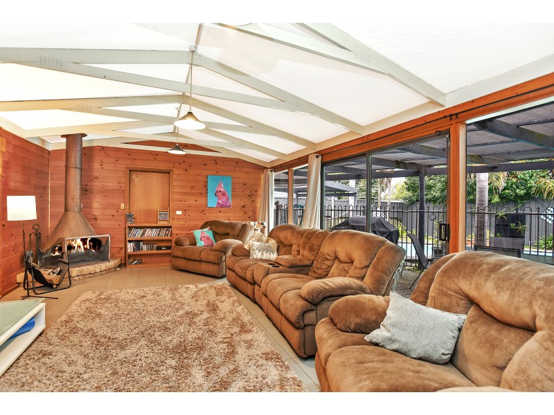 54 Carbenet Drive, Hackham SA 5163