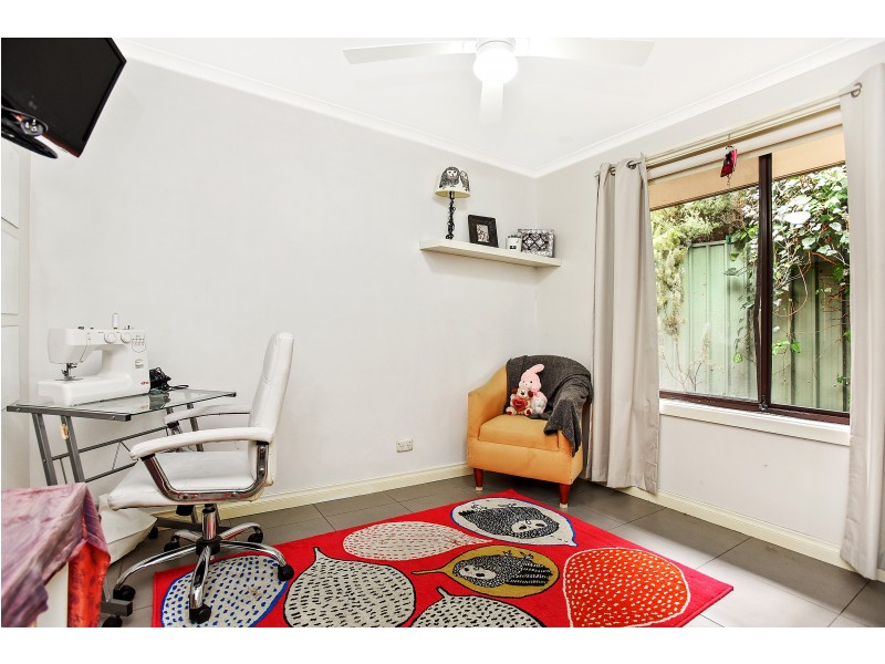 54 Carbenet Drive, Hackham SA 5163