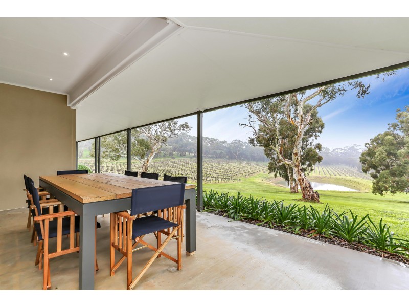 351 Chapel Hill Road, Blewitt Springs SA 5171