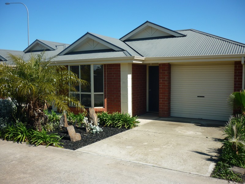 2/269 Commercial Road, Seaford SA 5169