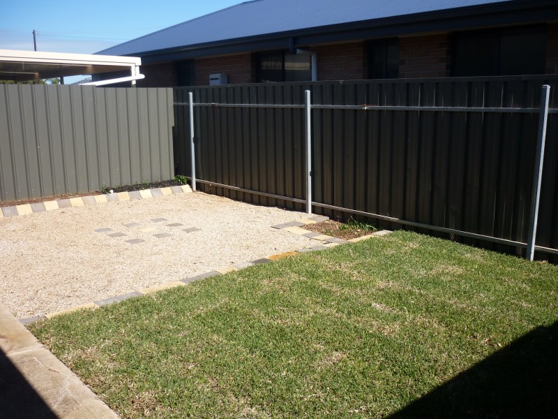 2/269 Commercial Road, Seaford SA 5169