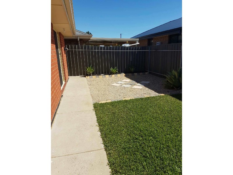 2/269 Commercial Road, Seaford SA 5169