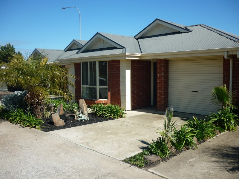 2/269 Commercial Road, Seaford SA 5169