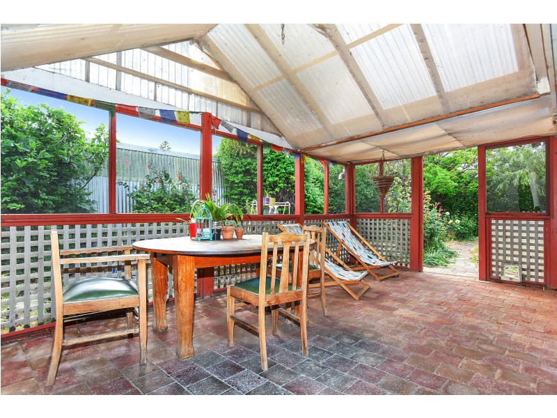 6 De-Caux Avenue, Port Willunga SA 5173