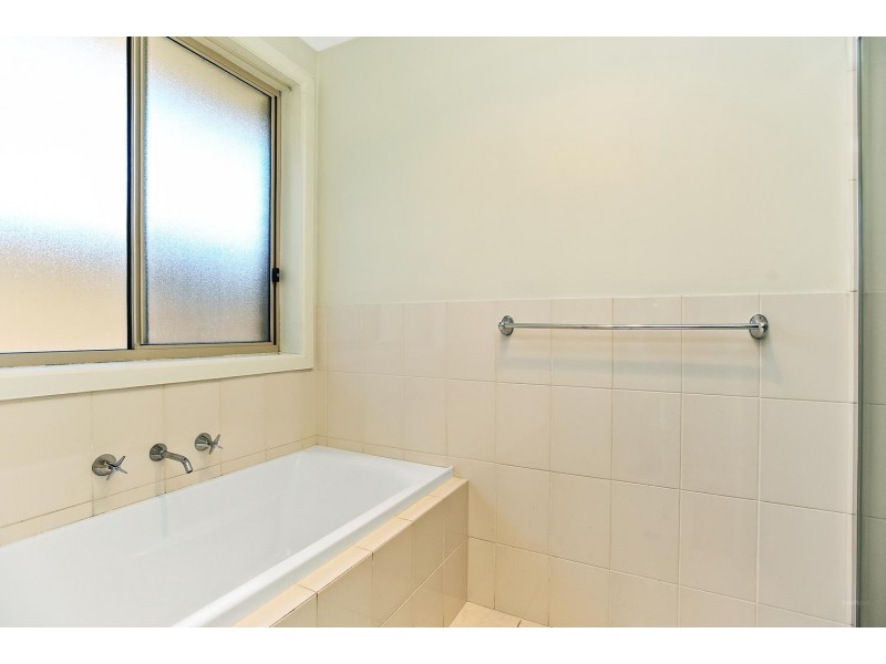 9 Ekers Court, Mount Compass SA 5210