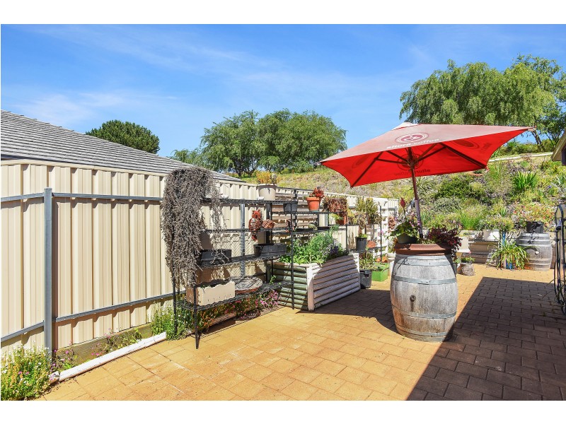 9 Ekers Court, Mount Compass SA 5210