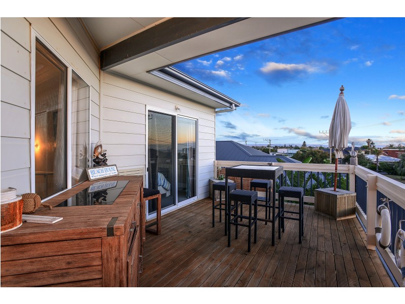 2 Compass Drive, Seaford SA 5169