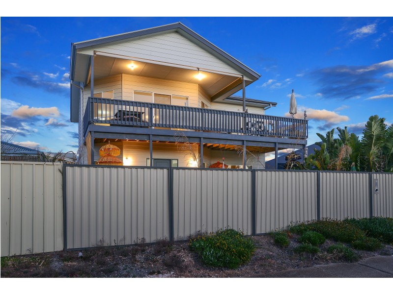 2 Compass Drive, Seaford SA 5169