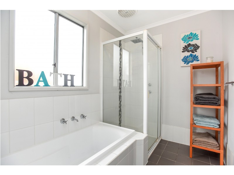 55 Wheatsheaf Road, Morphett Vale SA 5162