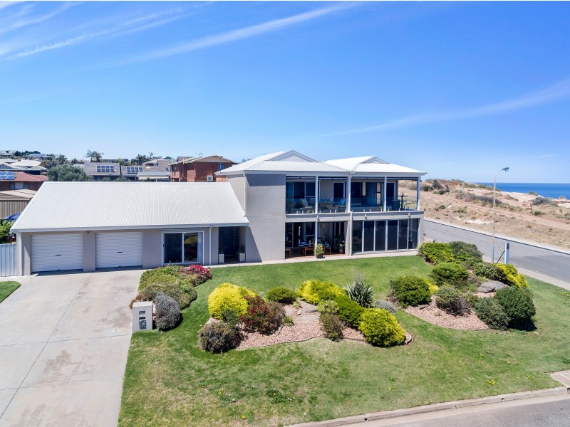 1 Maidencombe Drive, Moana SA 5169