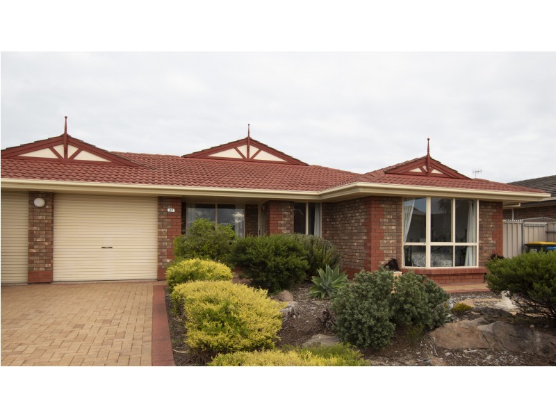 27 Prince Alfred Parade, Hindmarsh Island SA 5214