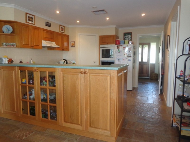 6 Chapman Avenue, Mclaren Vale SA 5171