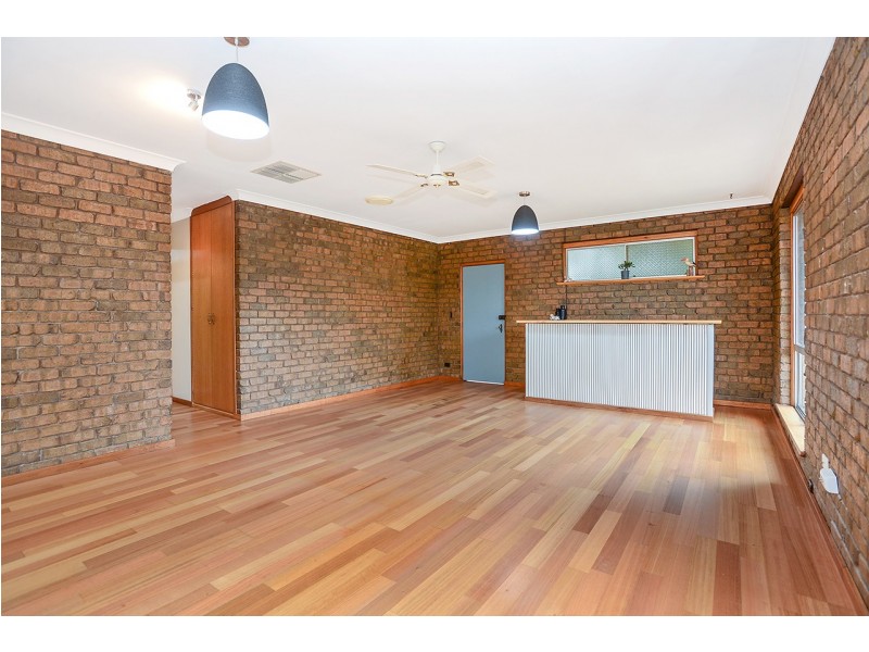 6 Martha Street, Seaford SA 5169