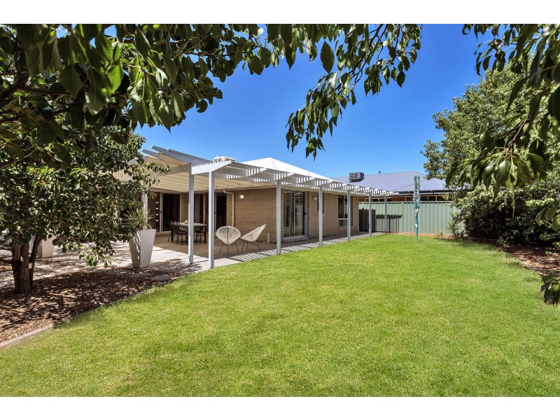 8 Emerald Boulevard, Aldinga Beach SA 5173