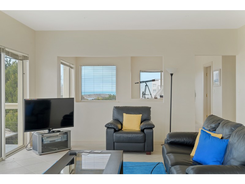 8 Mayflower Court, Encounter Bay SA 5211