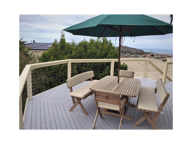 8 Mayflower Court, Encounter Bay SA 5211