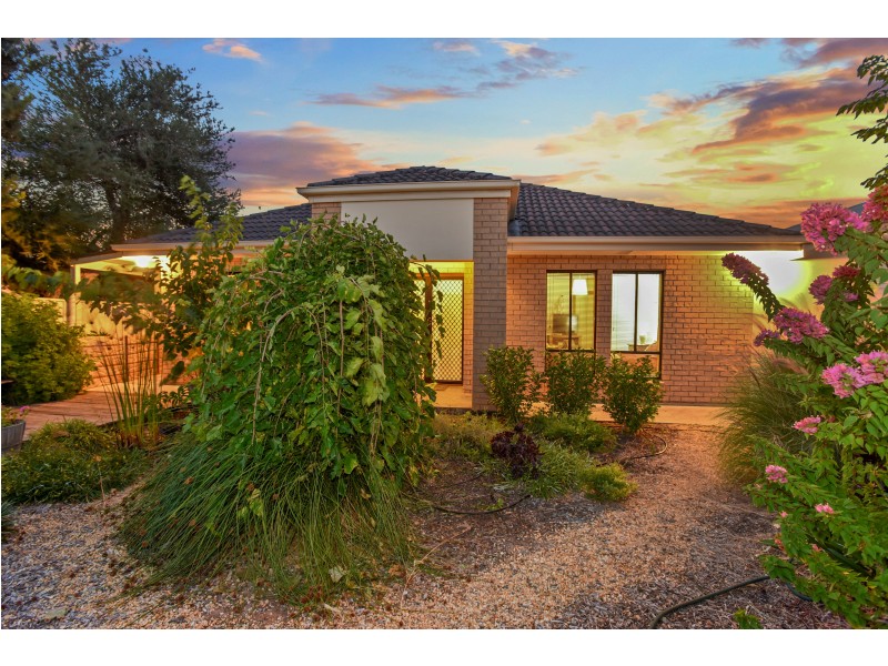 35 Macquarie Street, Moana SA 5169