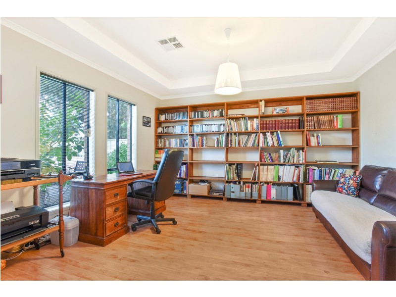 35 Macquarie Street, Moana SA 5169